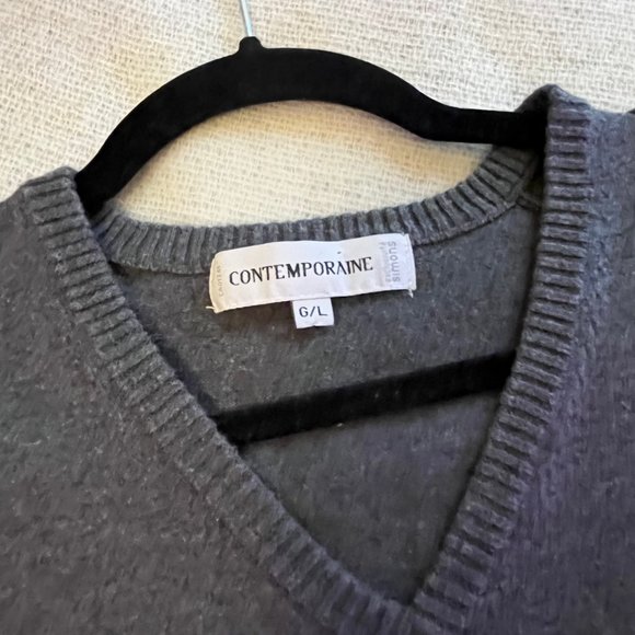 Simons / Contemporaine Fine-knit V-neck sweater vest Large Grey - Picture 2 of 4